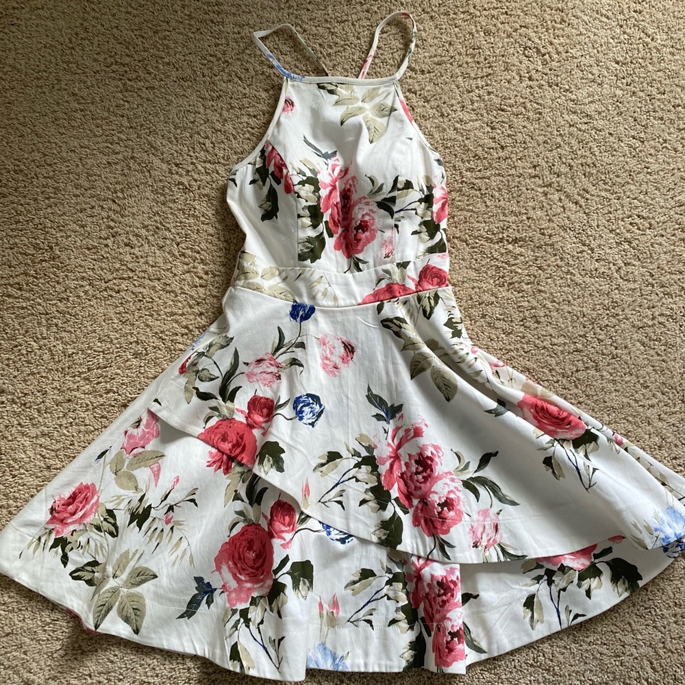 New juniors size 0 dress
